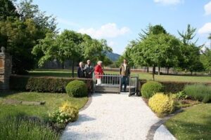 Eingang des Schwesternfriedhofs