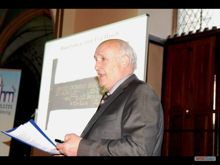 Ausstellung: 750 Jahre Stadtgeschichte – in Dokumenten aufgezeichnet