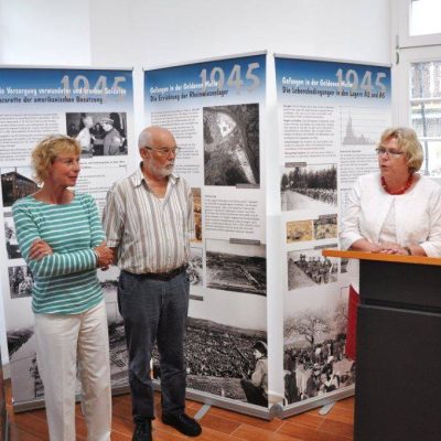 2016-06_eroeffnung_ausstellung_kriegsende_bad_breisig_03